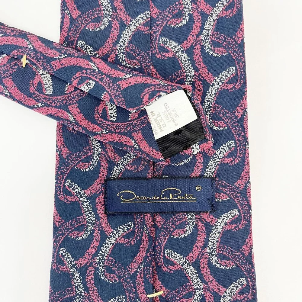 Vintage Oscar de la Renta Navy Blue & Pink Artsy Print Silk Tie Chain Link Print